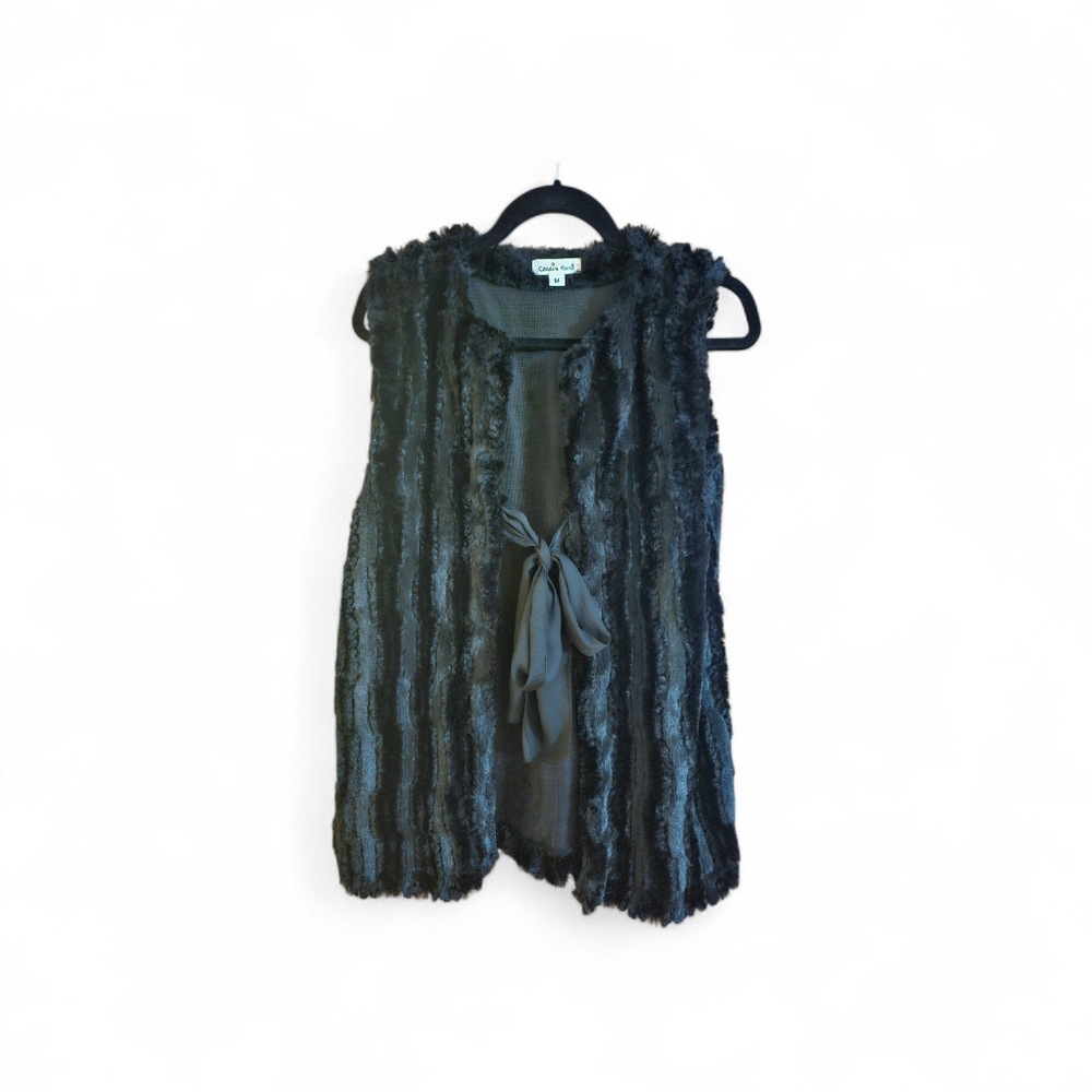 Cousin Earl VINTAGE Black Faux Fur Vest M